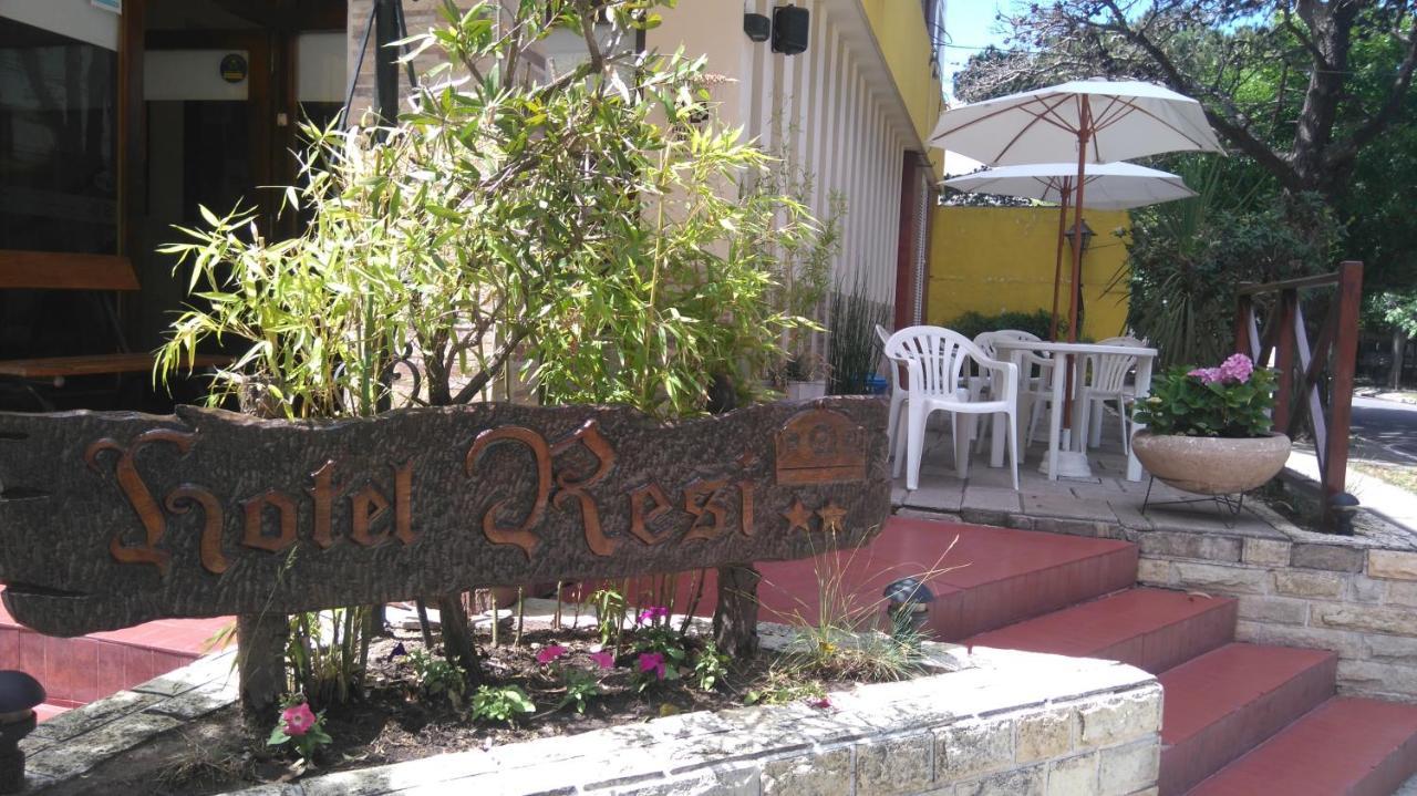 Hotel Resi San Bernardo Esterno foto